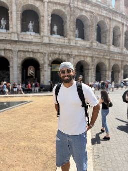 Profilbild von AKA_VERSION-3